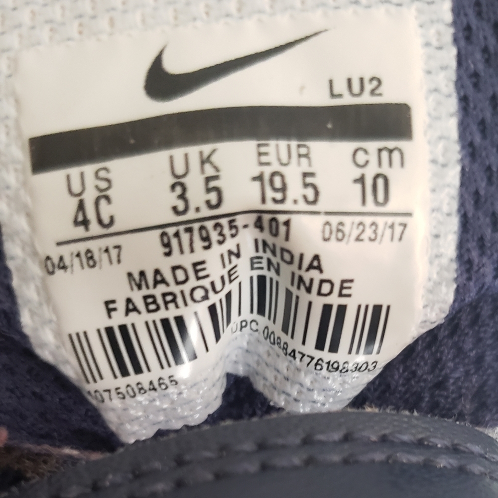 Toddler Shoes - Picture 2 of 2